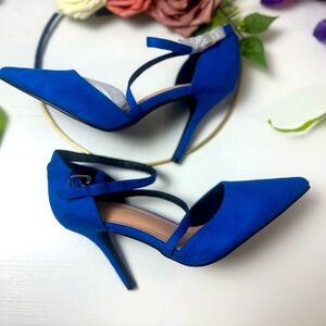 Pointy Toe Strappy Stilettos